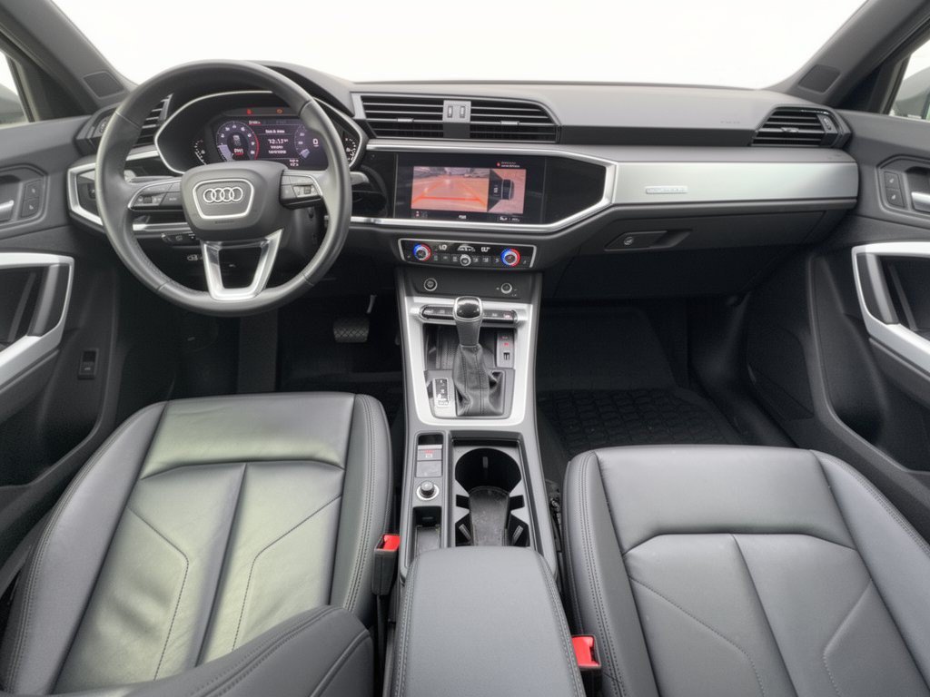 Used 2021 Audi Q3 2.0T Premium Plus AWD/4WD image 17