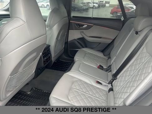 Used 2024 Audi SQ8 Prestige AWD/4WD image 17