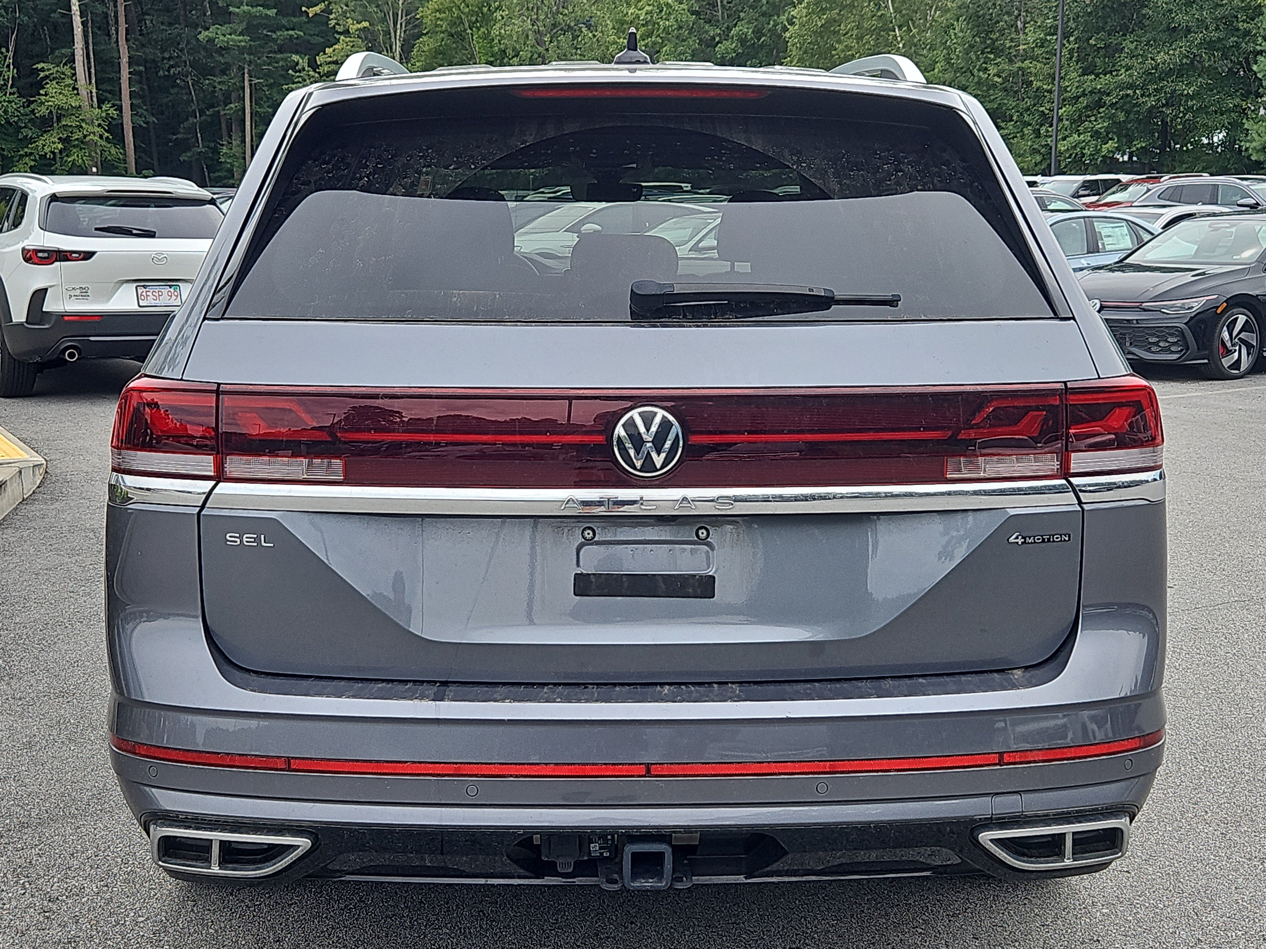 Certified 2024 Volkswagen Atlas SEL Premium R-Line AWD/4WD image 33