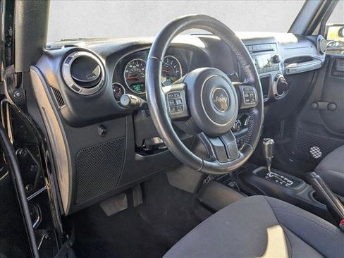 Used 2017 Jeep Wrangler Sport w/ Connectivity Group image 9