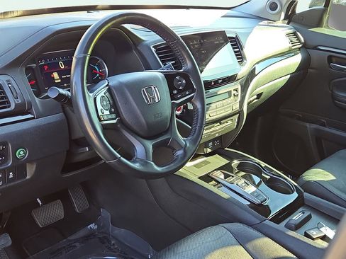 Used 2021 Honda Pilot Elite image 18