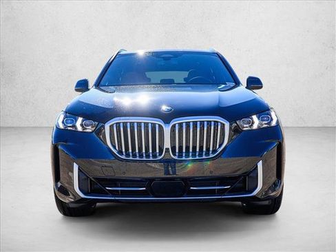 Used 2026 BMW X5 xDrive40i w/ Climate Comfort Package AWD/4WD image 2