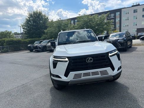 Used 2026 Lexus GX 550 AWD/4WD image 4