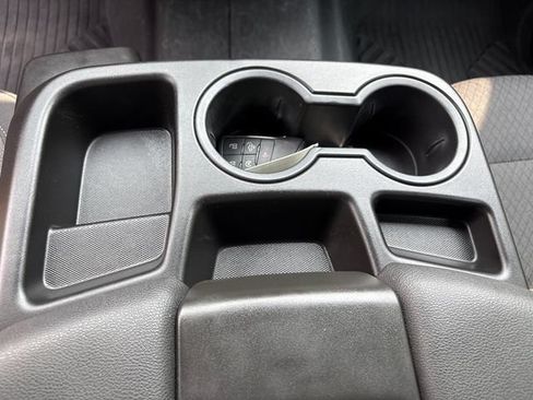 Used 2024 Chevrolet Silverado 1500 Custom Trail Boss w/ LPO, Dark Essentials Package AWD/4WD image 32