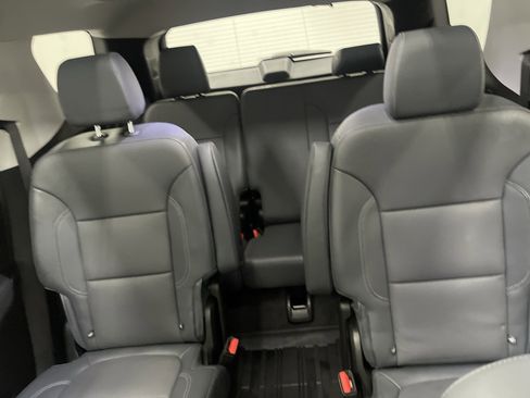 Used 2019 Chevrolet Traverse Premier w/ LPO, Floor Liner Package image 11