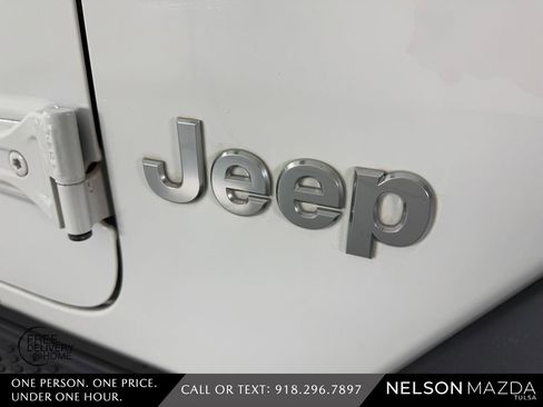 Used 2019 Jeep Wrangler Unlimited Sport S AWD/4WD image 15