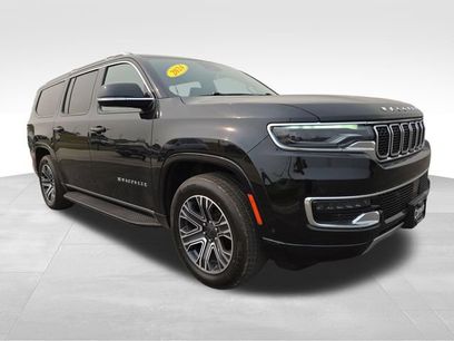 Used 2024 Jeep Wagoneer L Series II w/ Flexible Seating Group