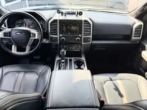 Used 2018 Ford F150 Platinum w/ Equipment Group 701A Luxury AWD/4WD image 19