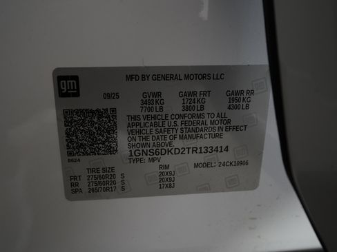 Used 2026 Chevrolet Suburban Z71 w/ Comfort Package image 41