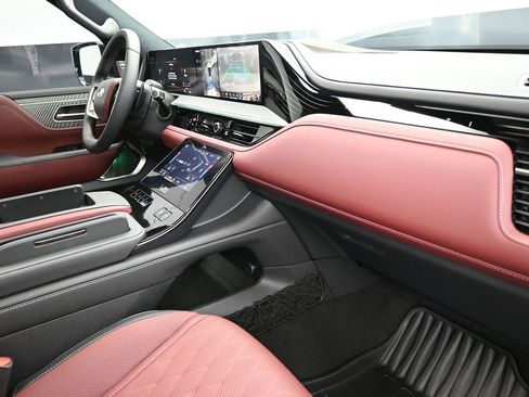 New 2026 INFINITI QX80 Autograph image 25