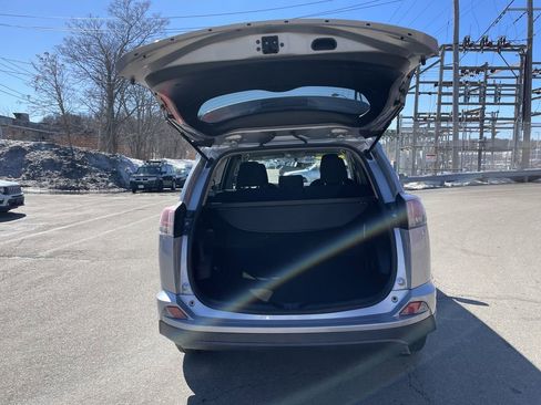 Used 2016 Toyota RAV4 LE image 13