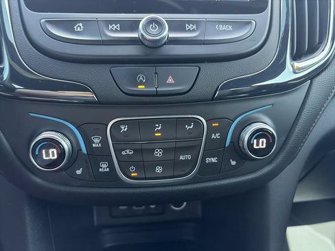Used 2024 Chevrolet Equinox RS w/ RS Leather Package FWD image 26