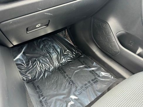 Certified 2022 Toyota RAV4 LE image 19