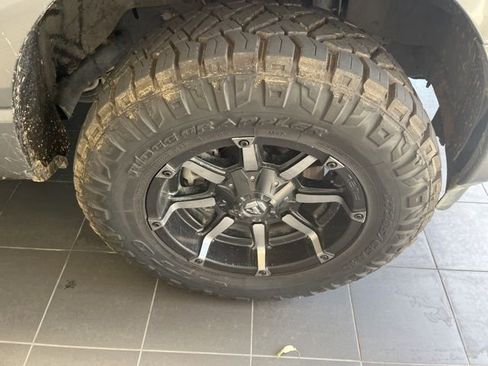 Used 2021 Ford F150 Platinum w/ Equipment Group 701A High image 6