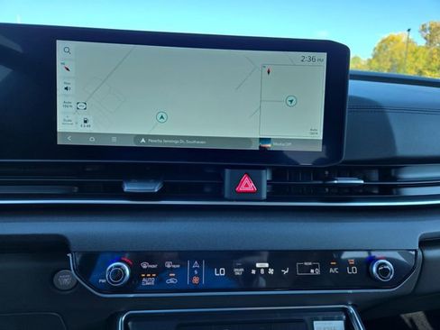 New 2026 Kia Carnival SX FWD image 11