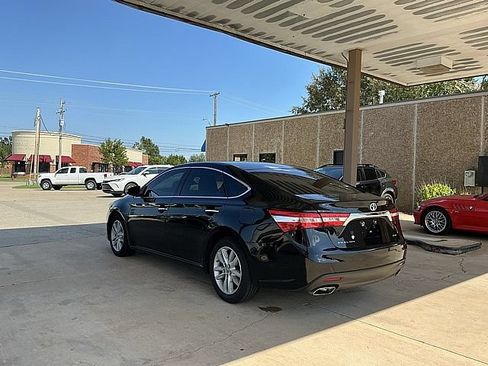 Used 2013 Toyota Avalon XLE FWD image 7