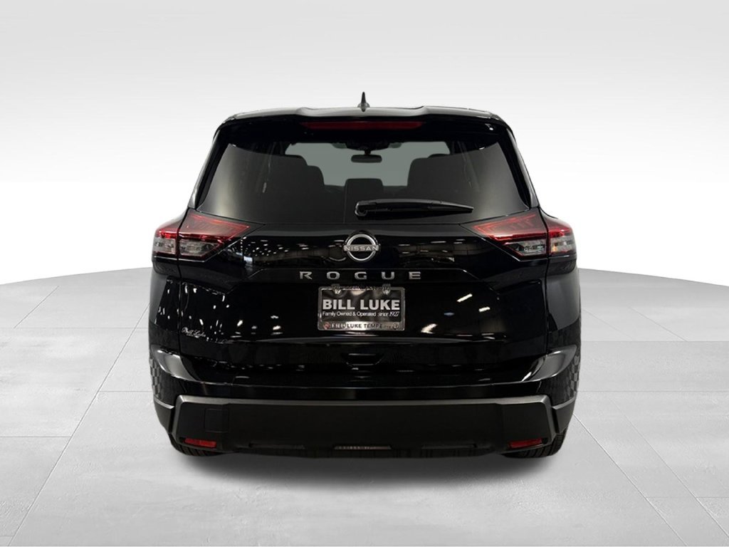 Used 2026 Nissan Rogue SV FWD image 7