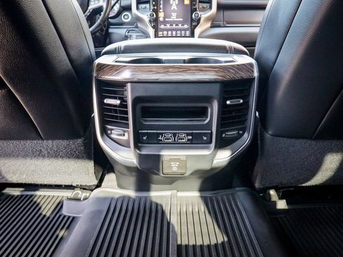 Used 2020 RAM 3500 Laramie AWD/4WD image 32