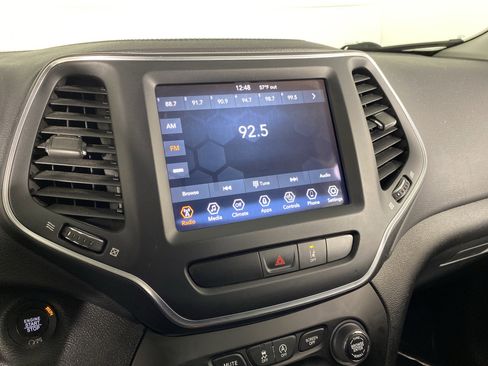 Used 2022 Jeep Cherokee Latitude Lux image 37