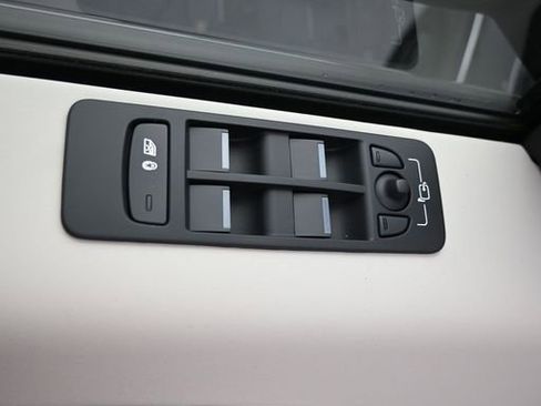 New 2025 Land Rover Discovery Sport S AWD/4WD image 20