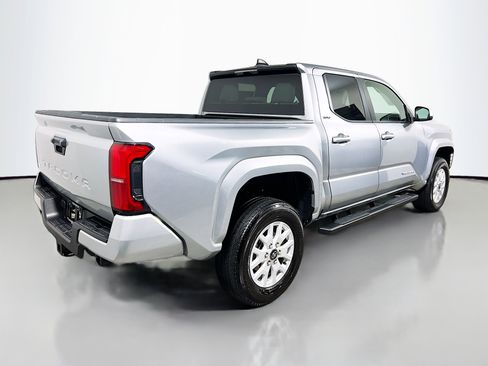 Used 2024 Toyota Tacoma SR5 image 4