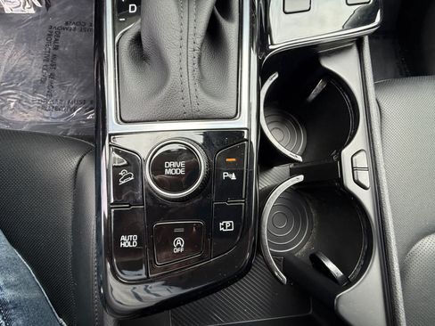 Used 2023 Kia Sportage EX FWD image 19