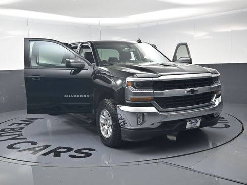 Used 2016 Chevrolet Silverado 1500 LT w/ All Star Edition image 22