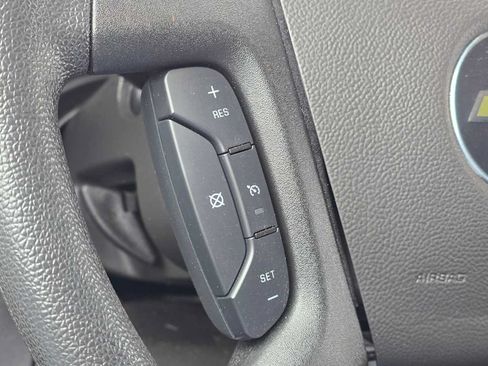 Used 2025 Chevrolet Express 2500 Extended w/ Driver Convenience Package RWD image 28