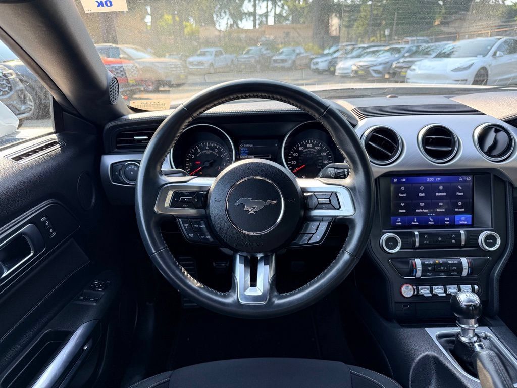 Used 2022 Ford Mustang GT w/ Equipment Group 301A RWD image 10