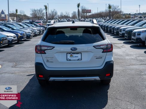 Certified 2023 Subaru Outback Touring image 4