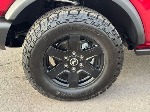 New 2025 Ford Bronco Big Bend w/ Black Diamond Package image 7