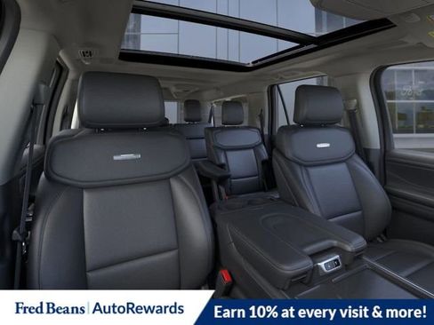 New 2025 Ford Expedition Max Platinum w/ Driver's Package image 10