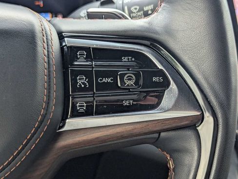 Used 2023 Jeep Grand Cherokee L Summit w/ Advanced Protech Group IV AWD/4WD image 29