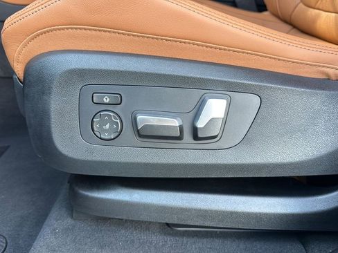 New 2026 BMW X5 xDrive40i w/ M Sport Package image 23