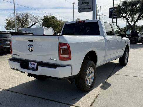 Used 2024 RAM 2500 Laramie w/ Safety Group image 5