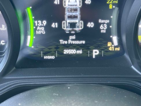 Used 2024 Jeep Wrangler Unlimited AWD/4WD image 26