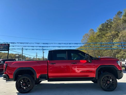 Used 2026 GMC Sierra 2500 AT4X AWD/4WD image 8