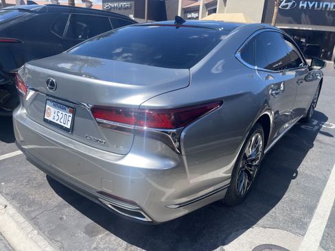 Used 2019 Lexus LS 500 AWD w/ Luxury Package image 9
