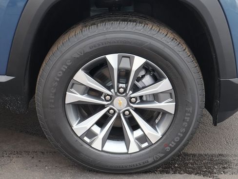 New 2026 Chevrolet Equinox LT w/ Convenience Package II image 11