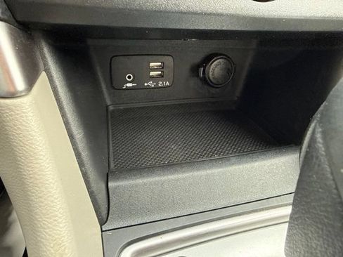 Used 2021 Subaru Forester Premium AWD/4WD image 11