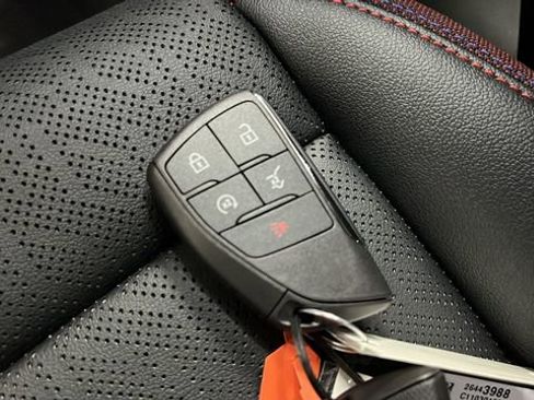 New 2026 Chevrolet Equinox RS w/ Convenience Package III image 28