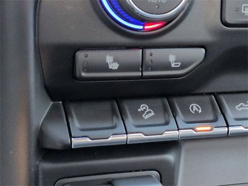 Used 2021 Chevrolet Silverado 1500 LT Trail Boss w/ Convenience Package II image 24