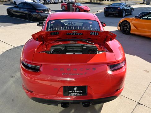 Used 2019 Porsche 911 Carrera T image 34