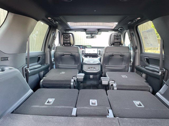 New 2027 Ford Expedition Max Platinum w/ Stealth Performance Package AWD/4WD image 76