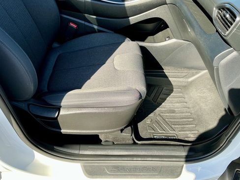 Used 2022 Hyundai Santa Fe SEL image 23