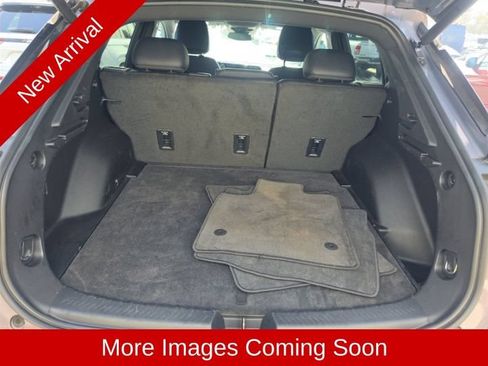 Used 2024 Chevrolet Equinox EV LT FWD image 13