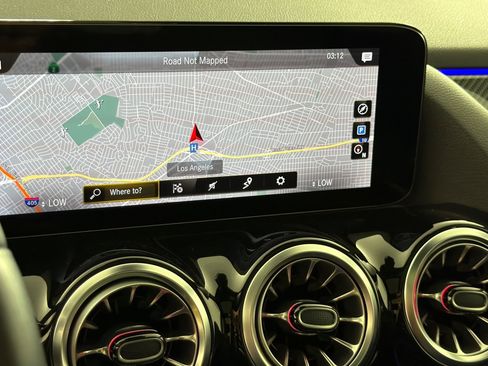 Used 2023 Mercedes-Benz GLA 250 4MATIC image 18