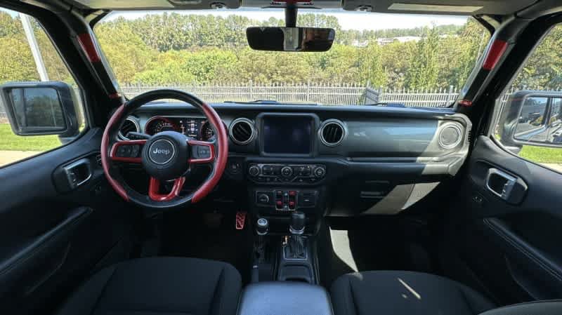 Used 2020 Jeep Gladiator Overland AWD/4WD image 12