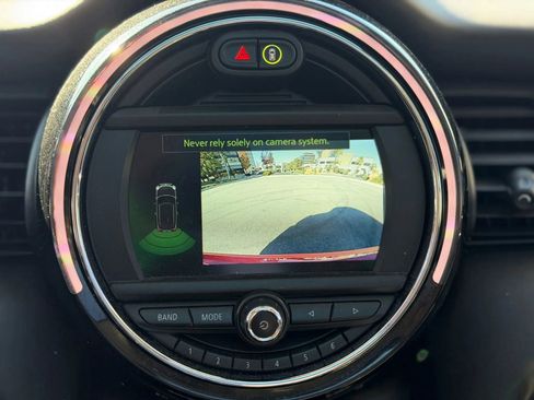 Used 2019 MINI Cooper S image 15