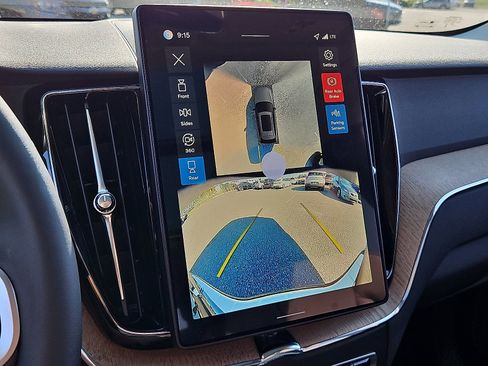 New 2026 Volvo XC60 B5 Plus w/ Protection Package Premier image 17